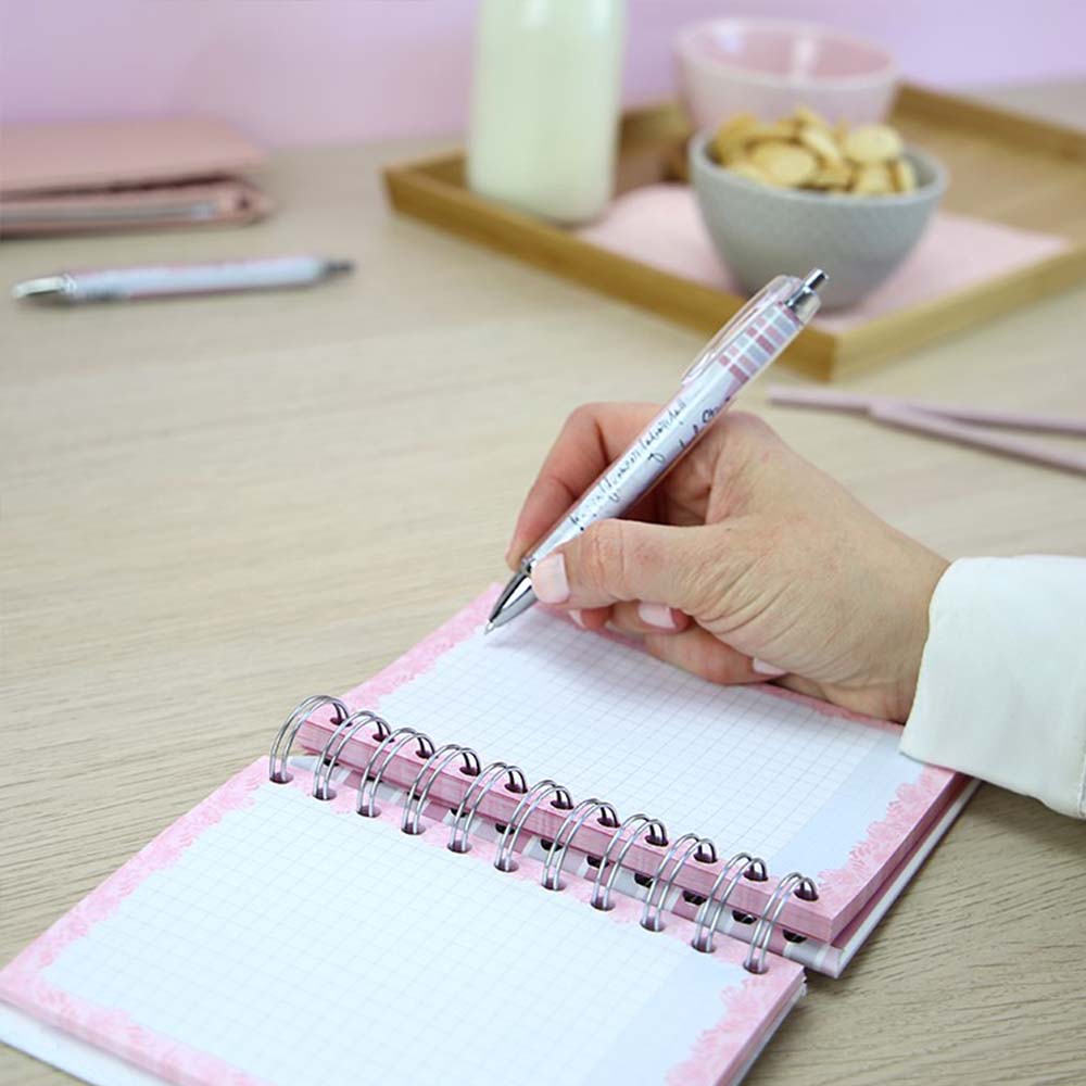 Libreta Mamá te mereces un millón de likes