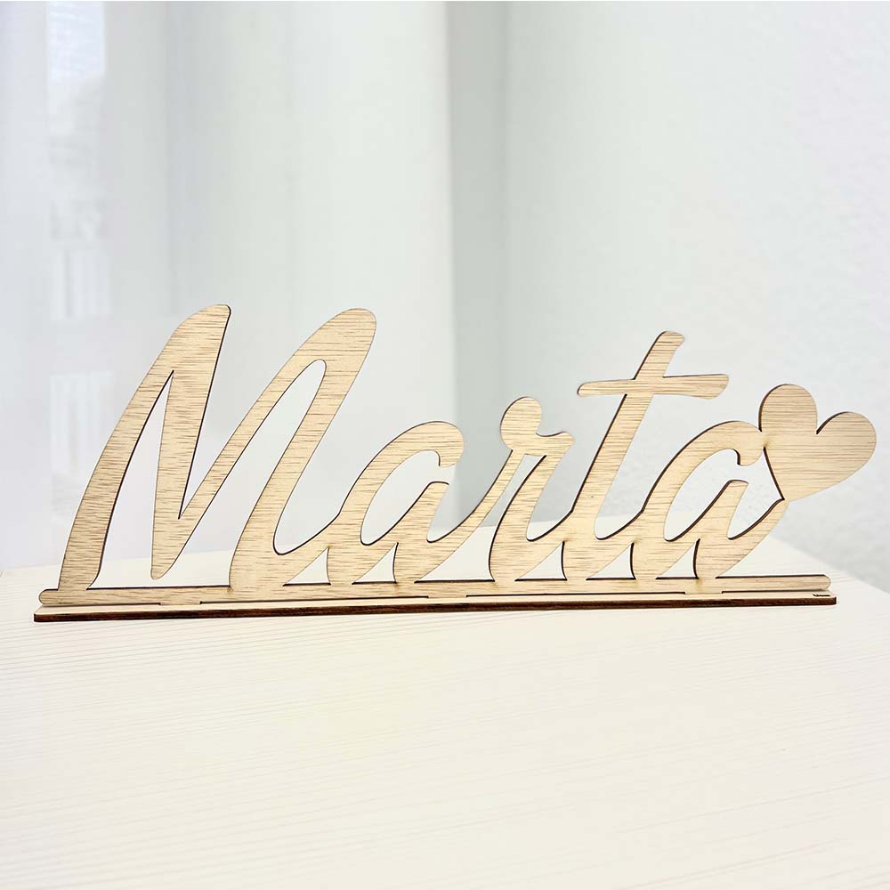 Nombre de madera sobremesa