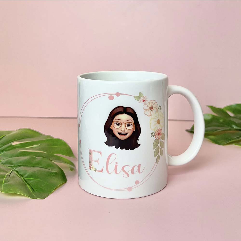 Taza con inicial personalizada