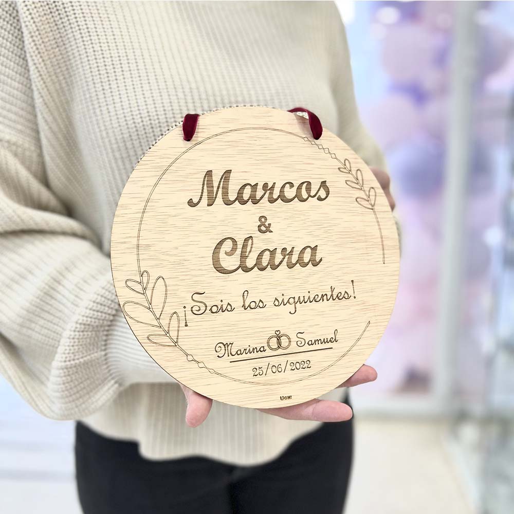 Placa madera Sois los siguientes Corazón