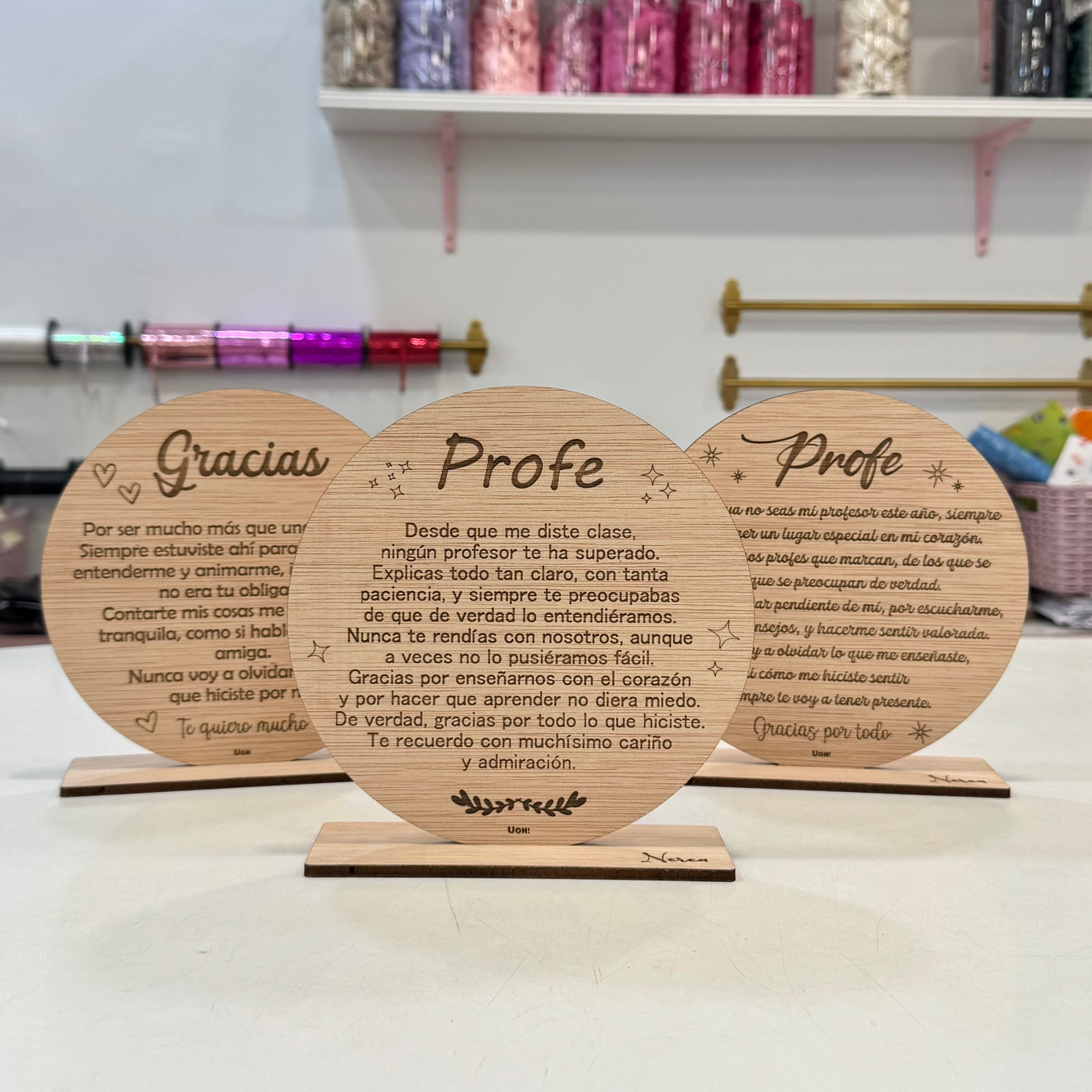 Placa con texto Profe