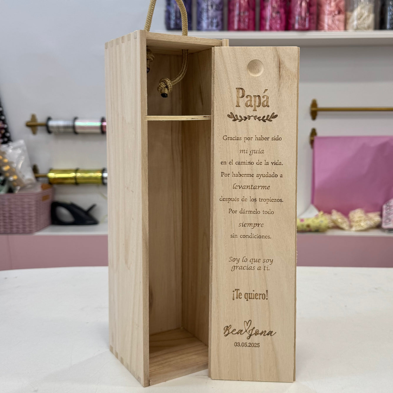 Caja vino personalizada