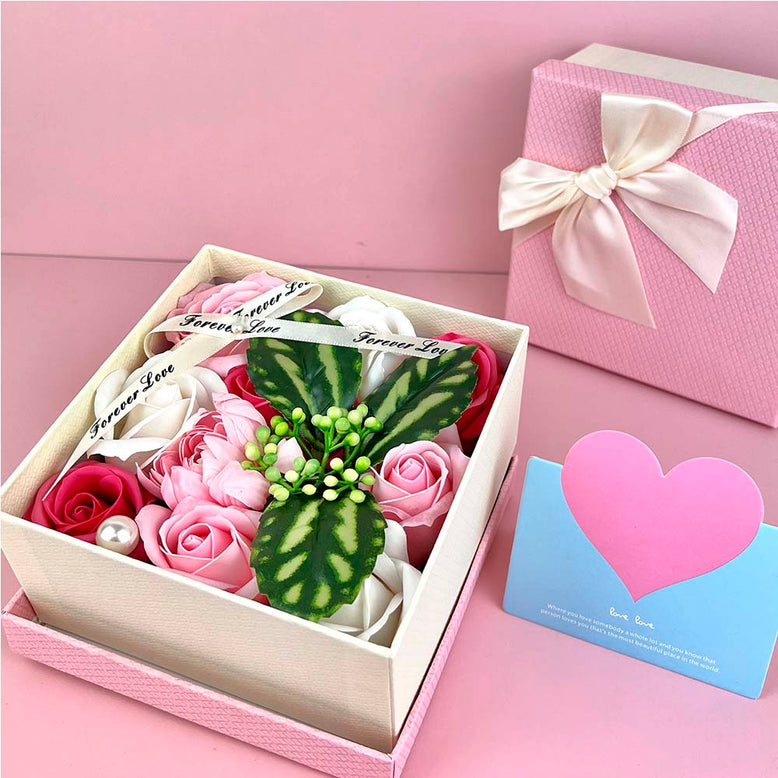 Bouquet flores de jabon caja regalo rosa
